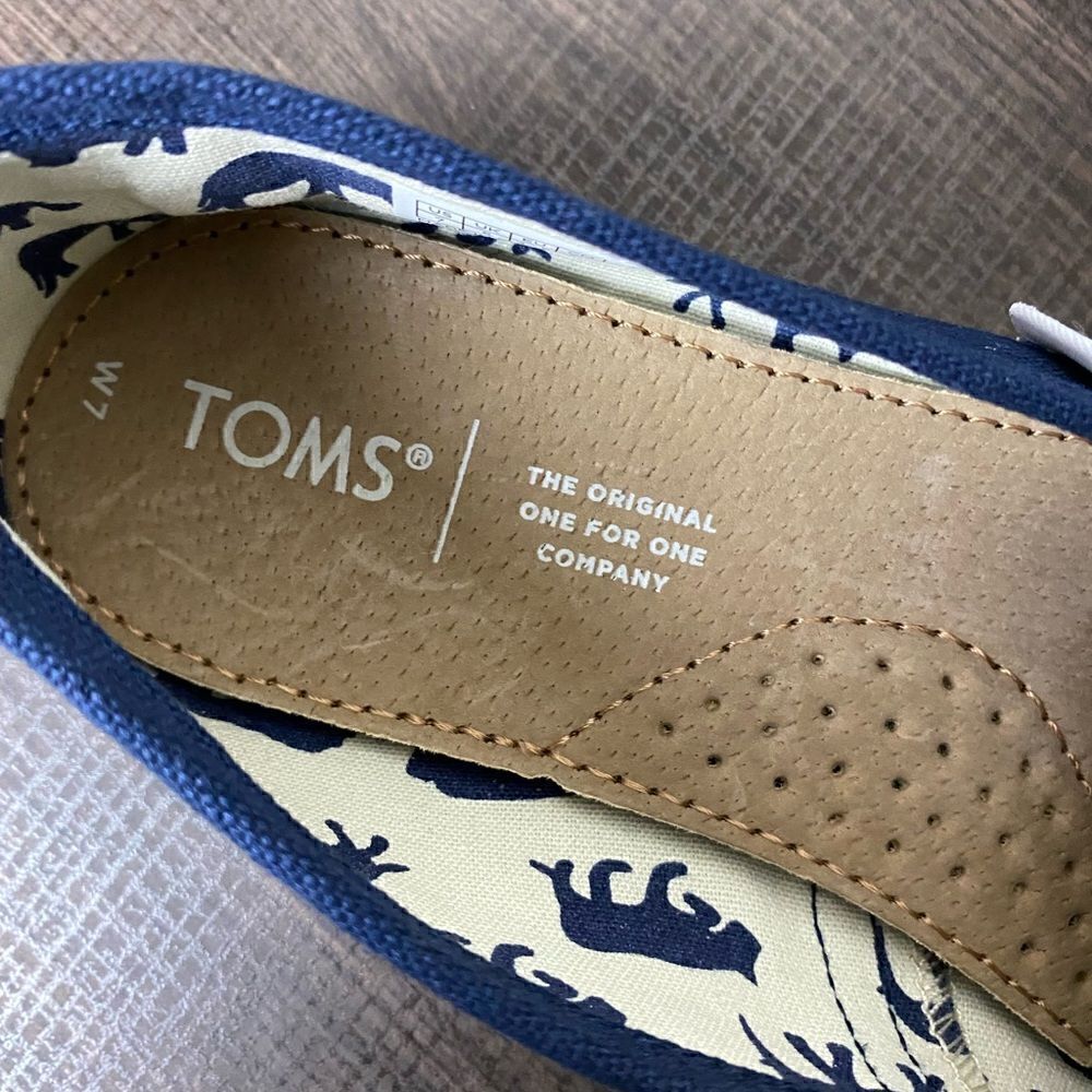 Womens Toms Canvas Classic Shoes Navy Size 7W - Picture 9 of 11
